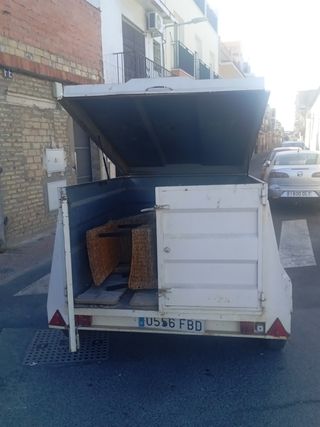 Remolque,con su documentación 5 ruedas, negociable