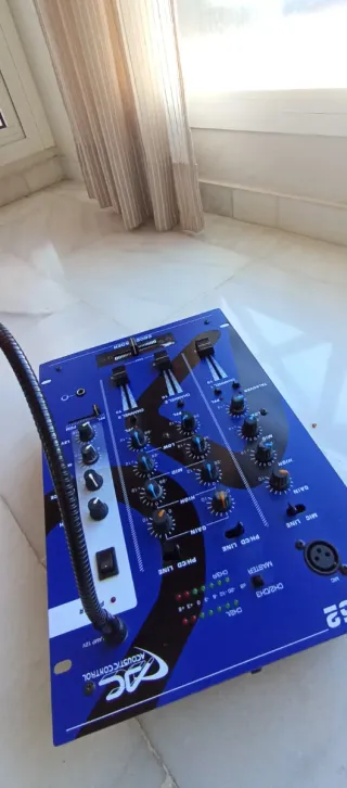 Mixer Acoustic Control DJ 252