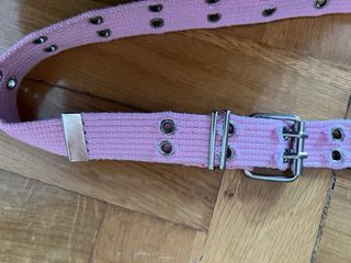 Cinturón rosa de niña. Zara