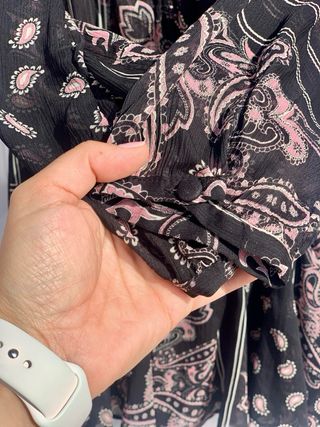 Vestido Zara Estampado Negro y Rosa