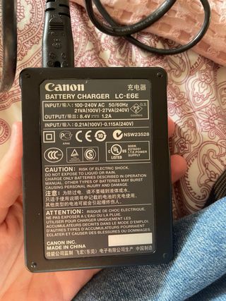 Caricabatterie Canon