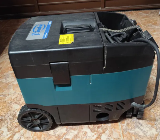 Alquiler Aspiradora Industrial Virutex