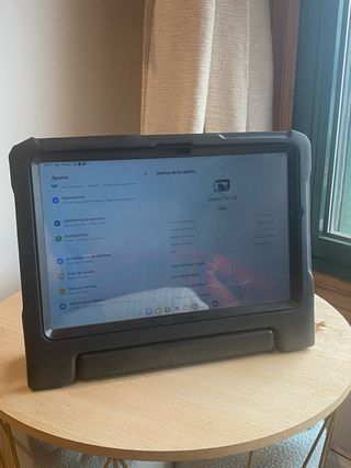 Samsung Galaxy Tab A8 + funda protectora