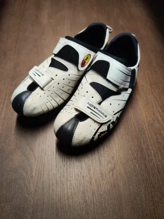 Zapatillas Ciclismo Northwave con calas