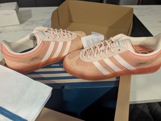 Adidas Bad Bunny Cabo Rojo Talla 42.5