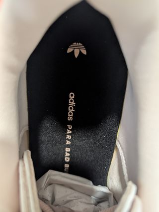 Adidas Bad Bunny Cabo Rojo Talla 42.5