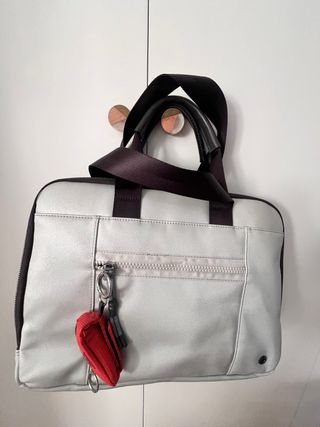 Bolso para portátil Parfois plateado 