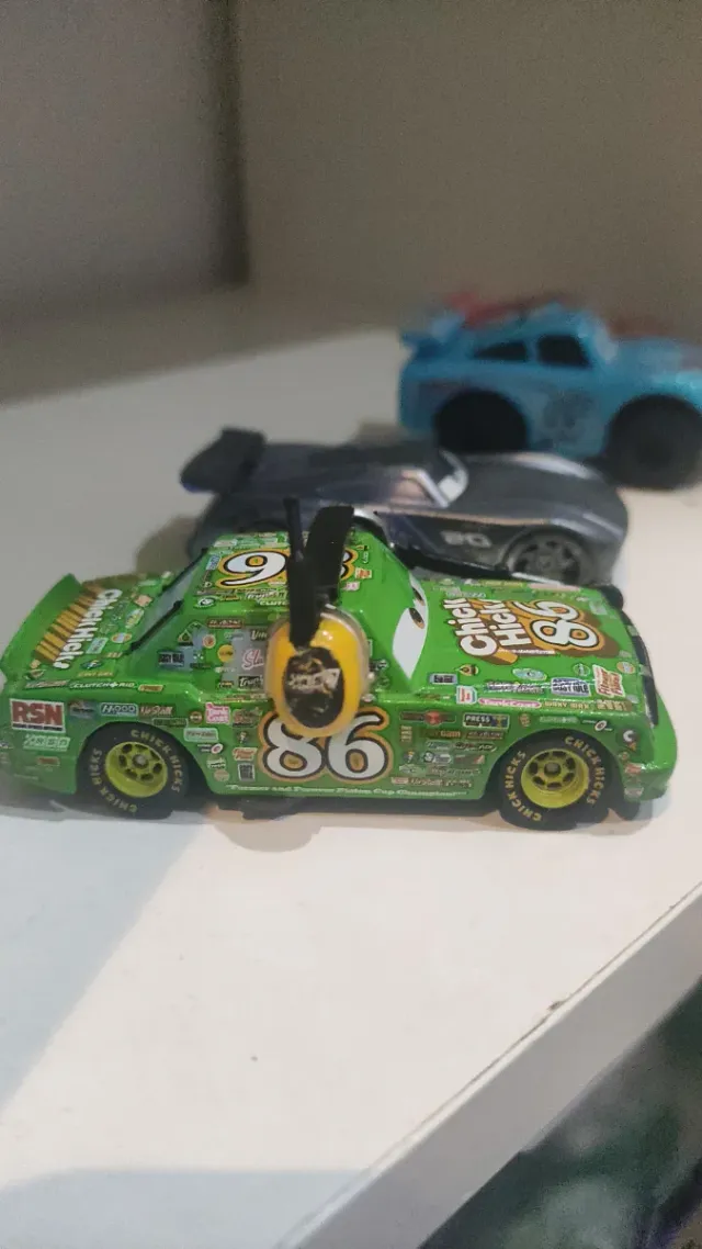 Coches Rayo McQueen y amigos