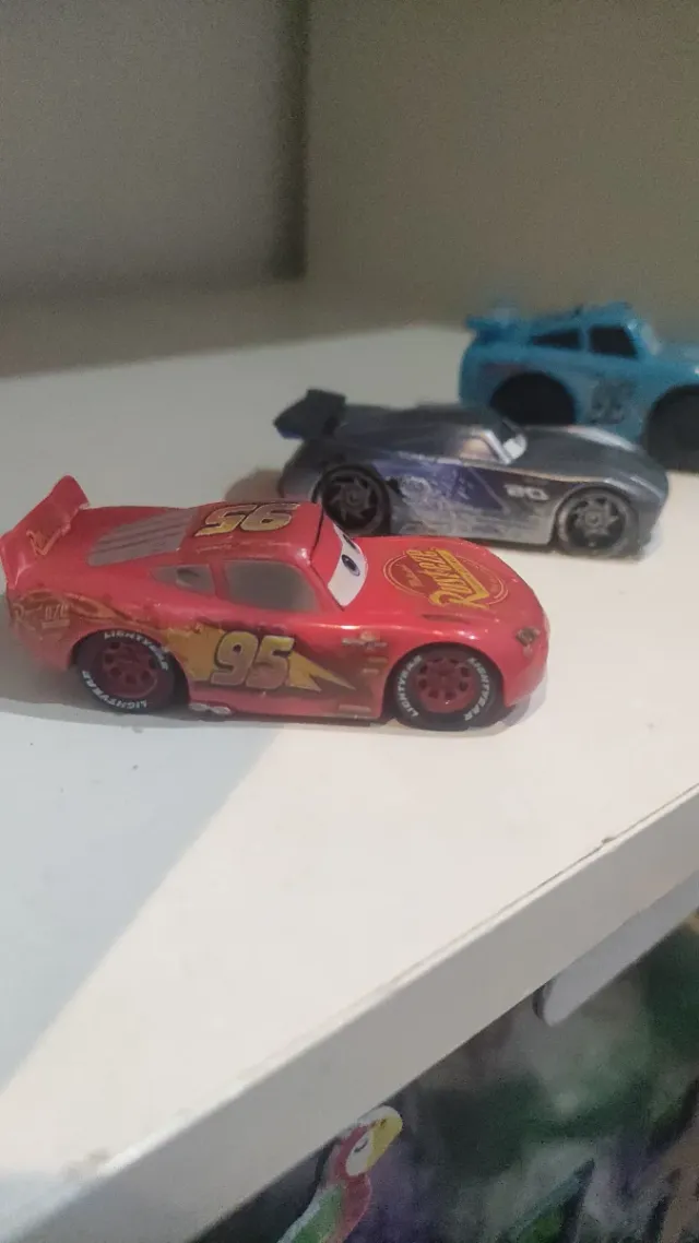 Coches Rayo McQueen y amigos