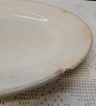 DOS BANDEJAS BLANCAS ANTIGUAS