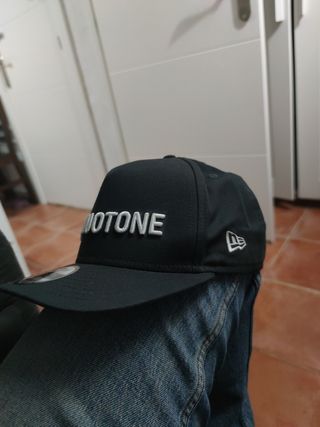 Gorra DUOTONE by NEW ERA 
