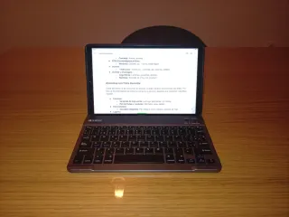 Tablet Lenovo TB-X306F con funda y teclado