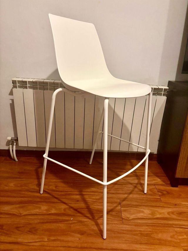 Taburetes Altos Lyreco