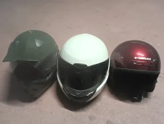 3 Cascos.se cambian 2 por uno de patinete electr.