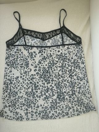 Top lencero Bershka estampado felino S