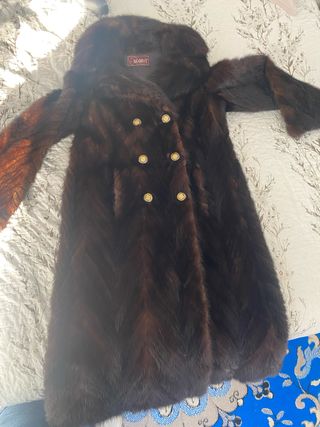 Abrigo de piel marrón MAMUT
