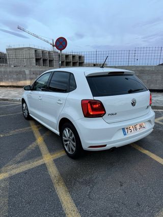 Volkswagen Polo 2015
