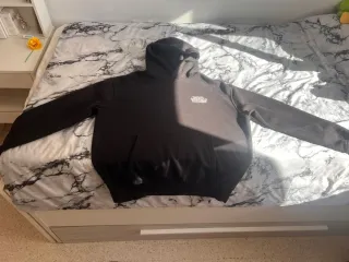 Sudadera STWD Negra