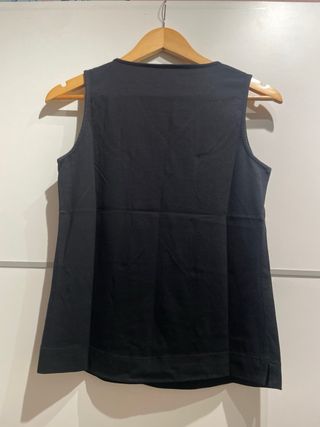 Camiseta sin mangas negra talla M