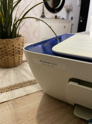 Impresora HP Azul y Blanca