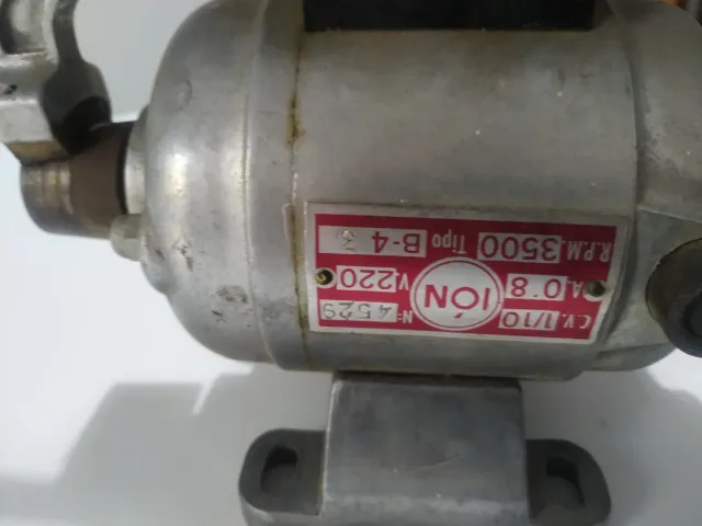 Motor Máquina Coser 220V
