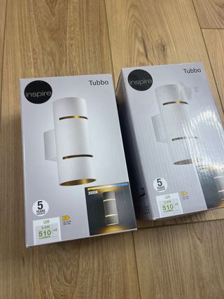 Aplique LED INSPIRE Tubbo Blanco y Dorado