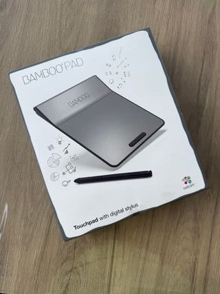 Wacom Bamboo Pad con lápiz digital