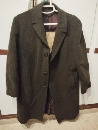 Abrigo largo marrón con gris excelente estado, 