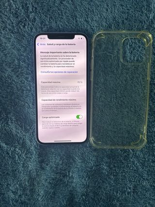 iPhone 12 Morado + Funda Transparente