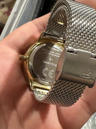Reloj Parfois Dorado y Blanco