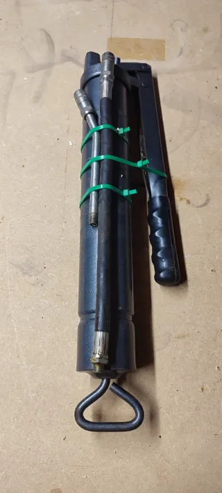 Engrasador manual con manguera