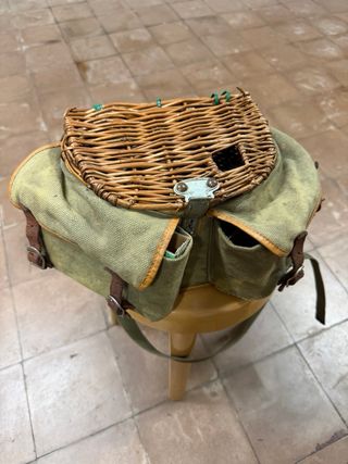 Cesta de pesca vintage