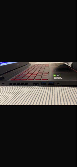 Acer Nitro 5 Portátil Negro