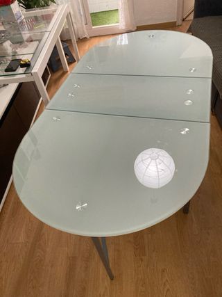 Mesa de comedor cristal y metal