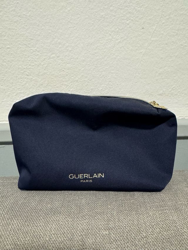 Neceser Guerlain Azul Marino con Cremallera Dorada