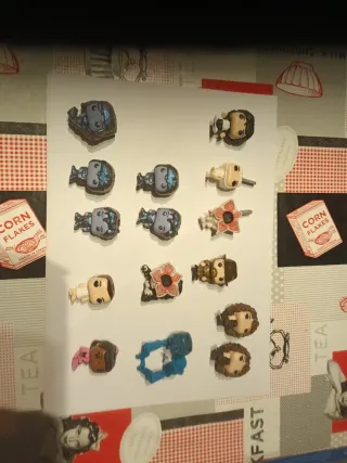 Figuras Stranger Things Kinder