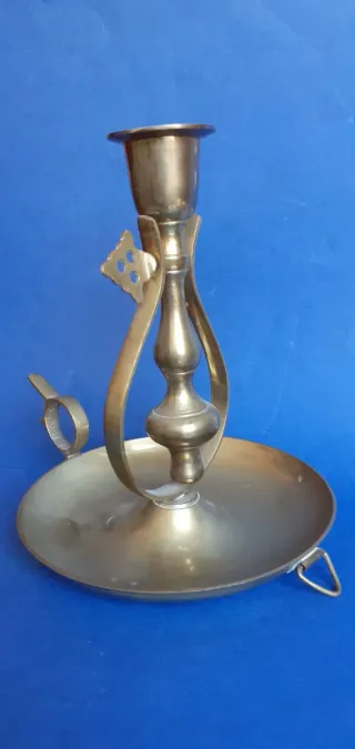 Portacandele antico in metallo dorato
