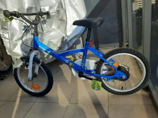 Bicicleta infantil BTWIN azul