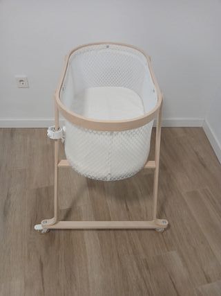 Minicuna moisés con ruedas