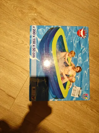 Piscina Hinchable Intex 200x150x50 cm
Sin usar.