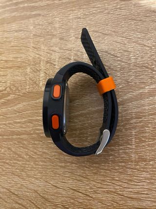 Reloj deportivo Kalenji negro y naranja