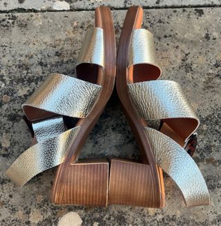 Sandalias CHIKA10 Piel Doradas