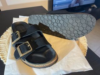 Sandalias Zara Home Piel Negro Hebillas Doradas