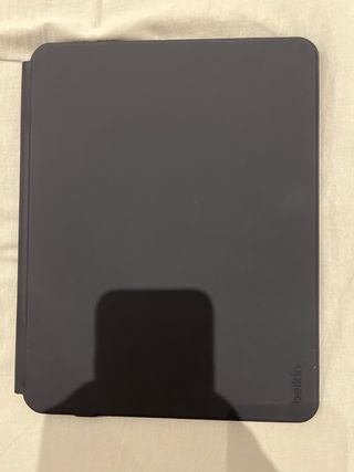 Funda iPad Pro 13 M4 magnética con teclado