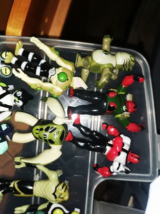 27 Figuras Ben 10 Monstruos