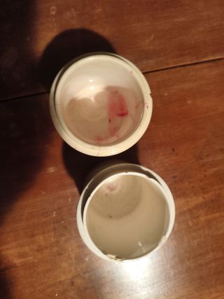 2  antiguos tarros de mermelada o cocina de porcel