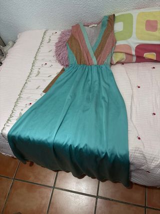 Vestido largo escote V