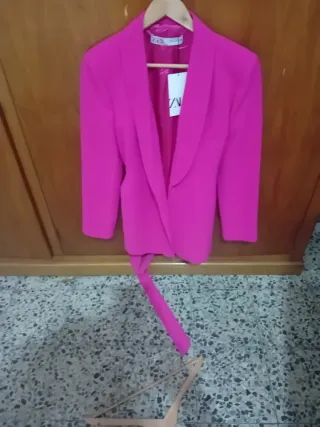 Blazer Zara Rosa