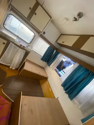 Caravana 750kg con documentación
