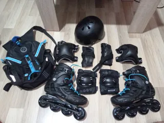 Mochila Casco protección y  Patines en Línea